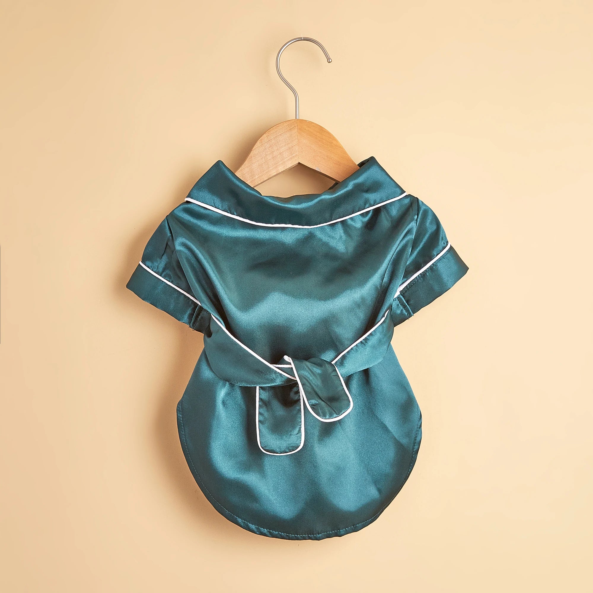 Pet Supplies Designer Simply Big Dog Sleepwear Clothing Puppy Cat Shirt Costume Soft Silk Lapel Two-Legged Dog Pajamas